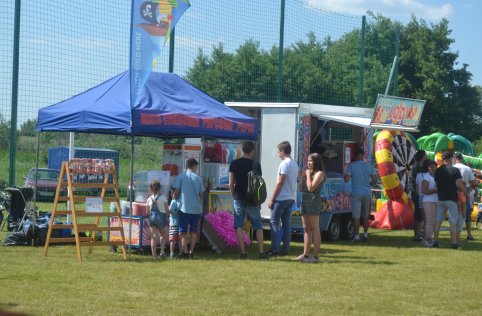 Otwarcie boiska sportowego w Chmielku - 27 maja 2018r.